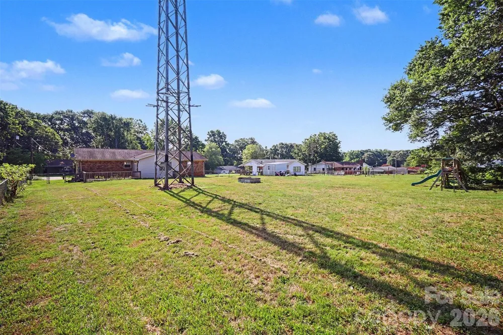 202 W Debby Drive Shelby, NC 28152