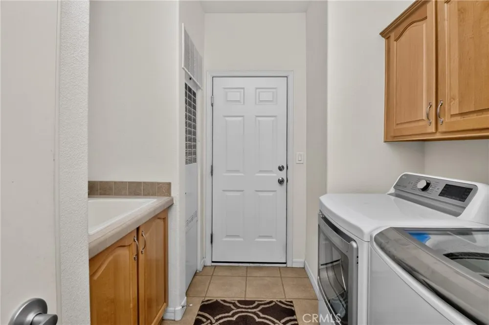 1145 Marina Drive Needles, CA 92363