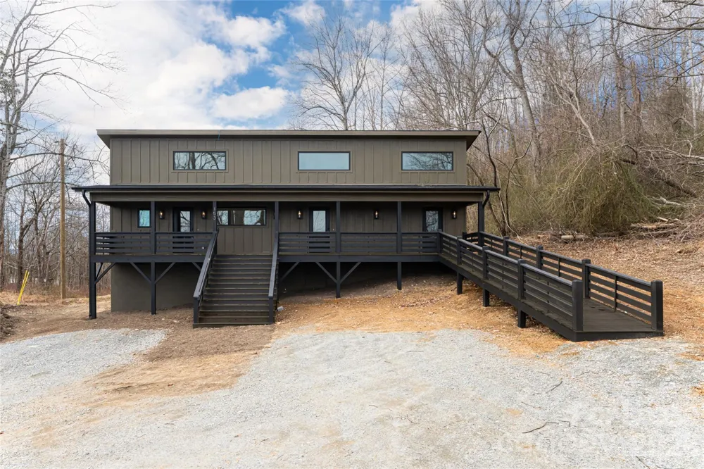 153-B Hackleburg Lane Hendersonville, NC 28792