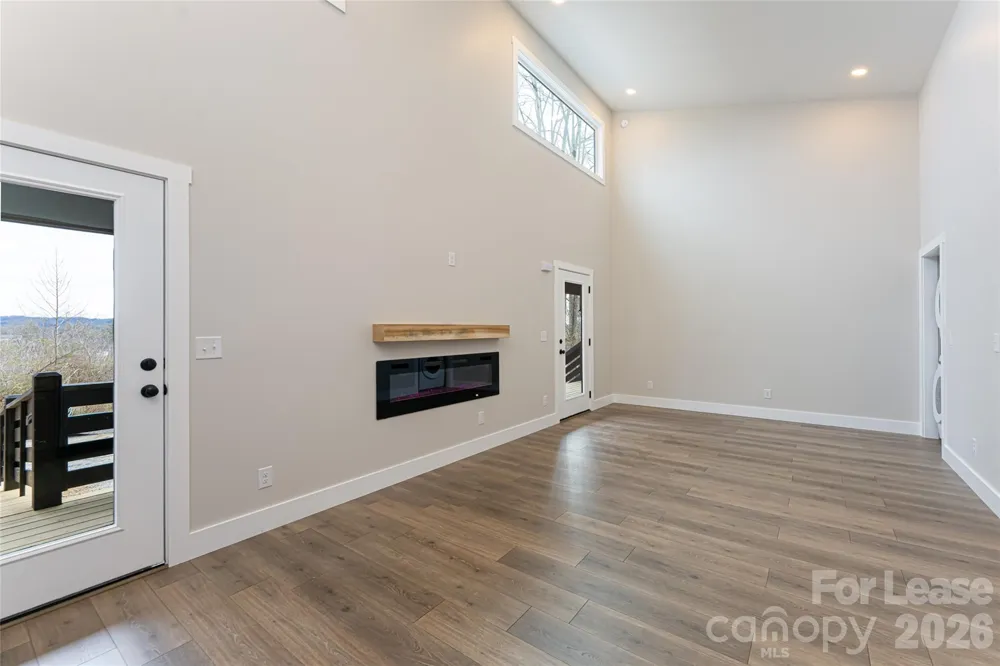 153-B Hackleburg Lane Hendersonville, NC 28792