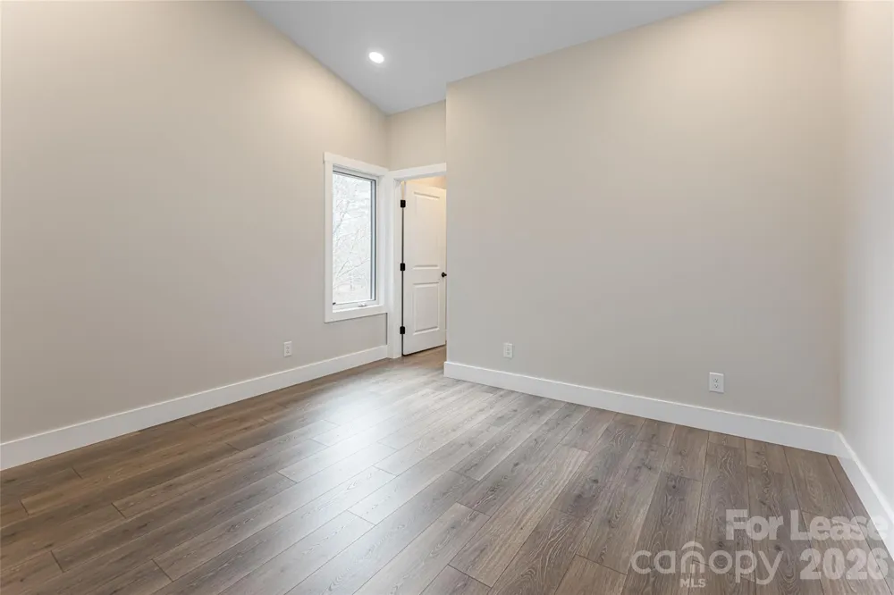 153-B Hackleburg Lane Hendersonville, NC 28792