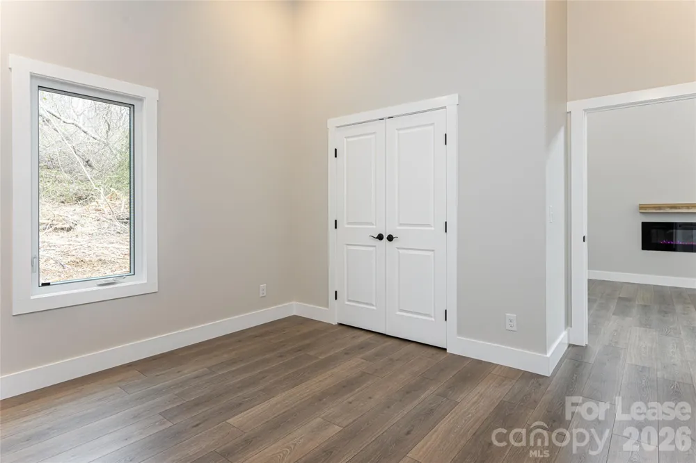 153-B Hackleburg Lane Hendersonville, NC 28792