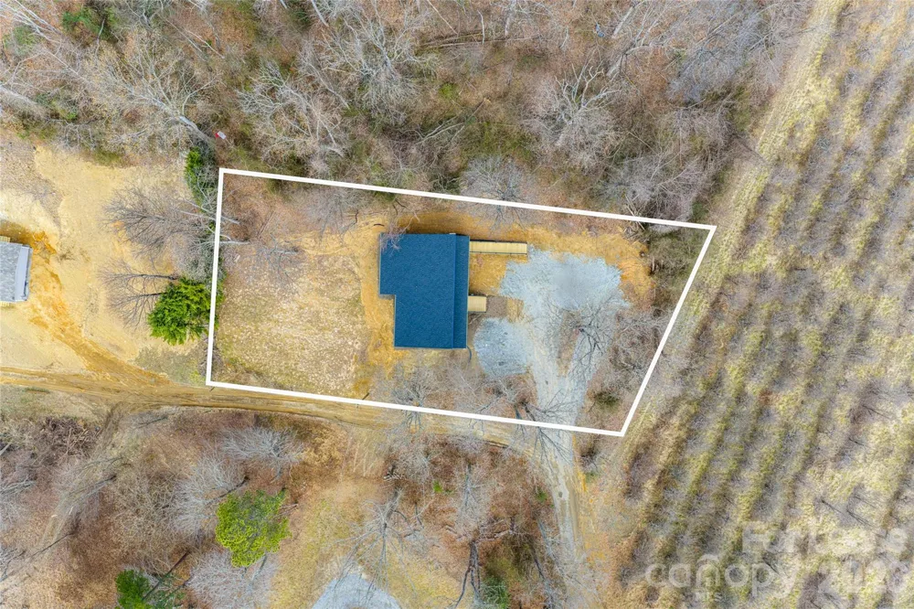 153-B Hackleburg Lane Hendersonville, NC 28792