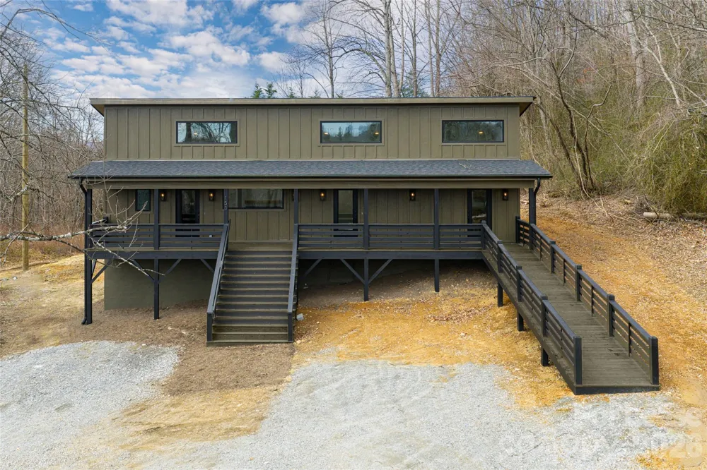 153-B Hackleburg Lane Hendersonville, NC 28792