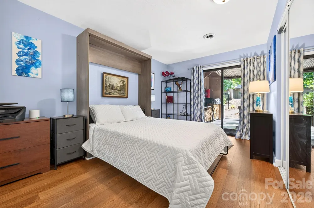9 Ravencroft Lane #B-9 and Garage 2 Unit D Asheville, NC 28803