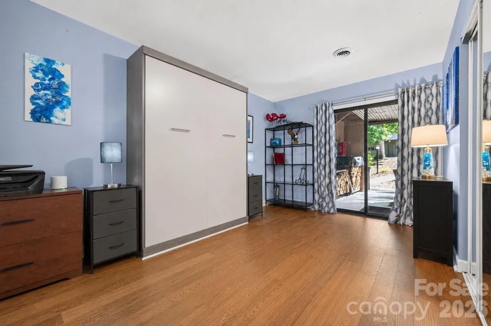 9 Ravencroft Lane #B-9 and Garage 2 Unit D Asheville, NC 28803