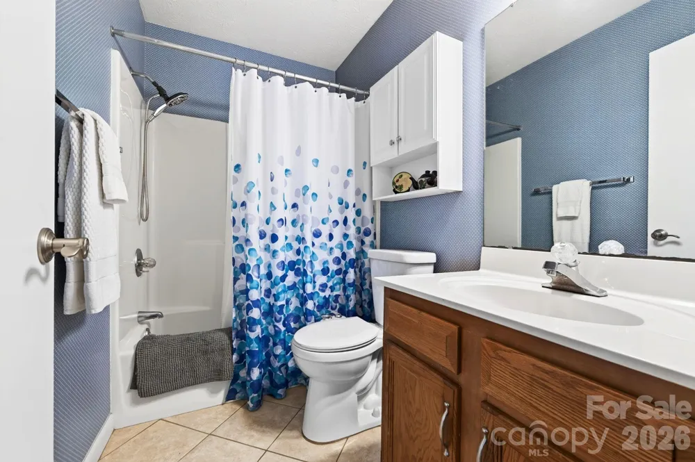 9 Ravencroft Lane #B-9 and Garage 2 Unit D Asheville, NC 28803