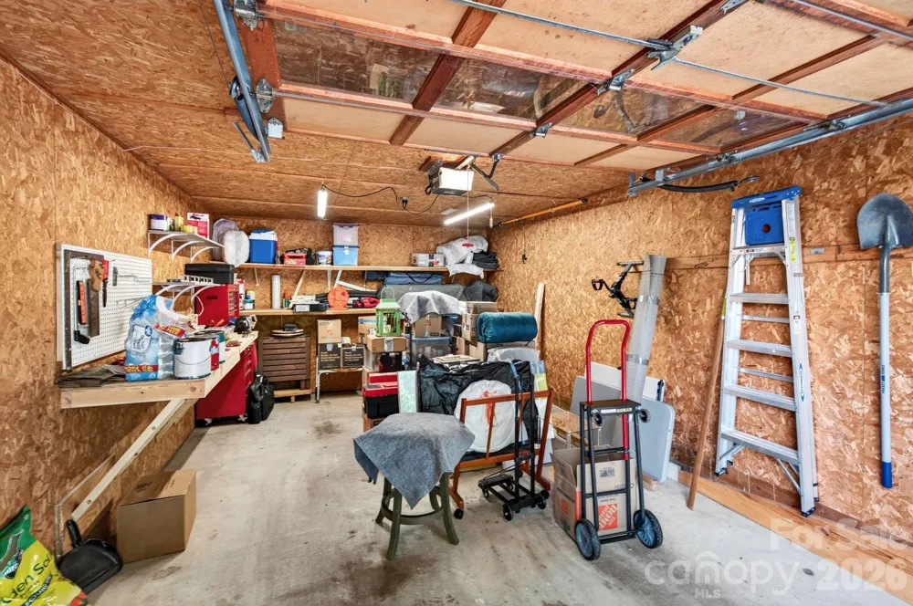 9 Ravencroft Lane #B-9 and Garage 2 Unit D Asheville, NC 28803