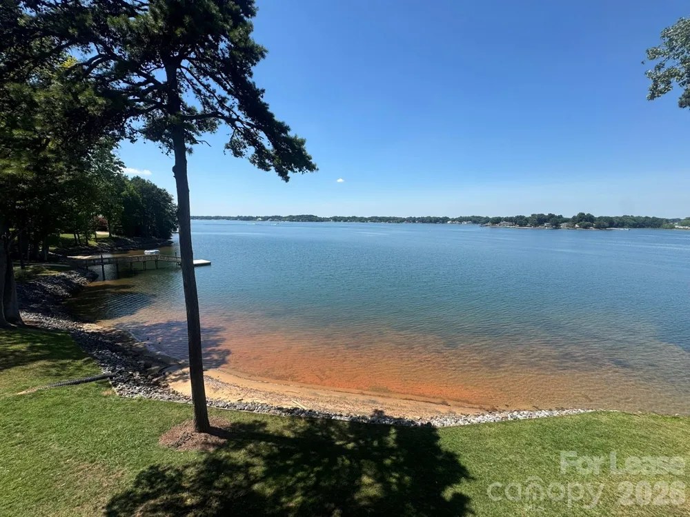 363 Northwest Drive Davidson, NC 28036