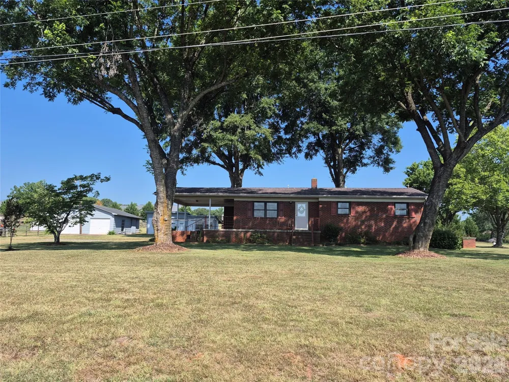 1267 Howards Creek Mill Road Vale, NC 28168