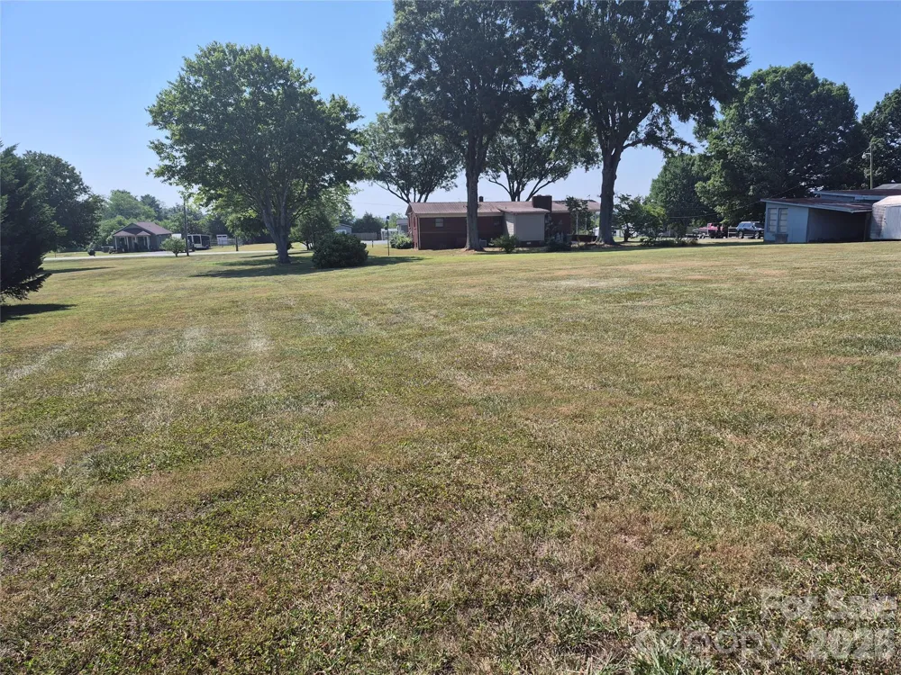 1267 Howards Creek Mill Road Vale, NC 28168