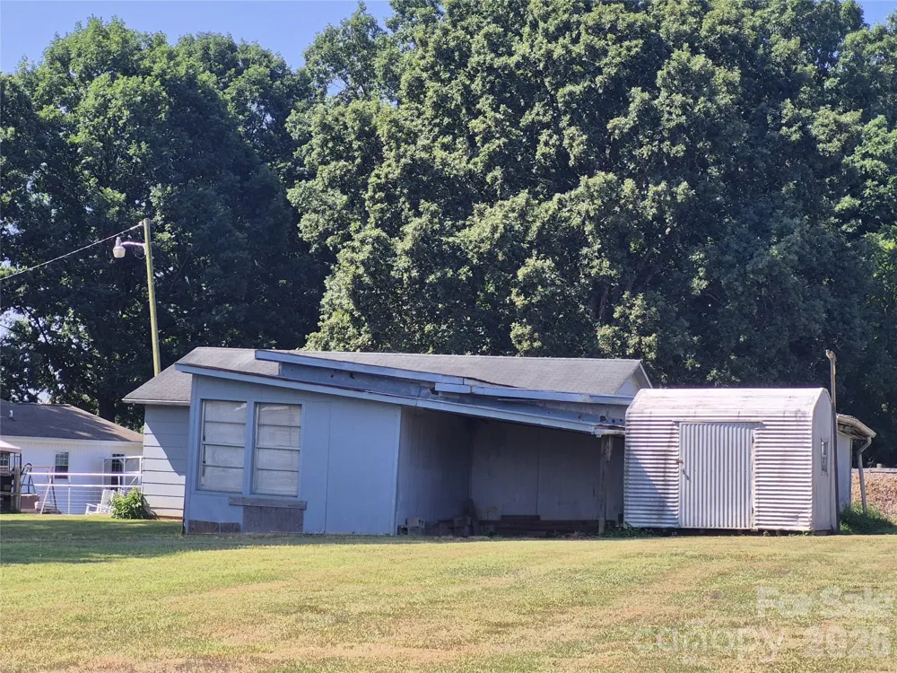 1267 Howards Creek Mill Road Vale, NC 28168