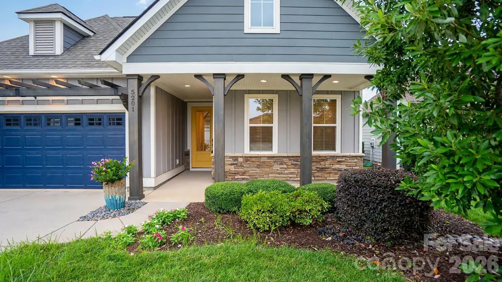 5201 Looking Glass Trail Denver, NC 28037