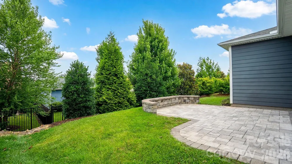 5201 Looking Glass Trail Denver, NC 28037