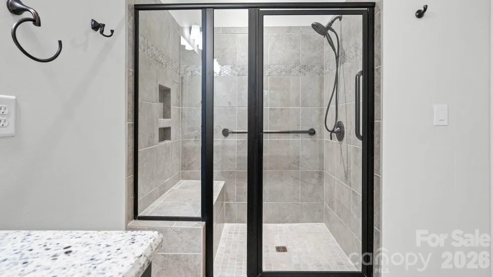 5201 Looking Glass Trail Denver, NC 28037