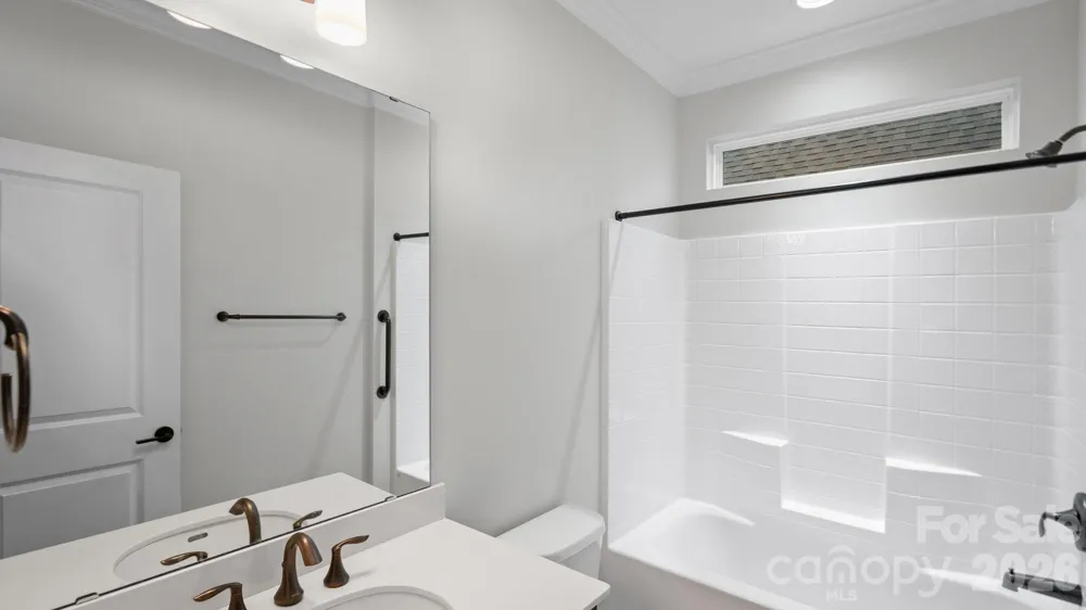 5201 Looking Glass Trail Denver, NC 28037