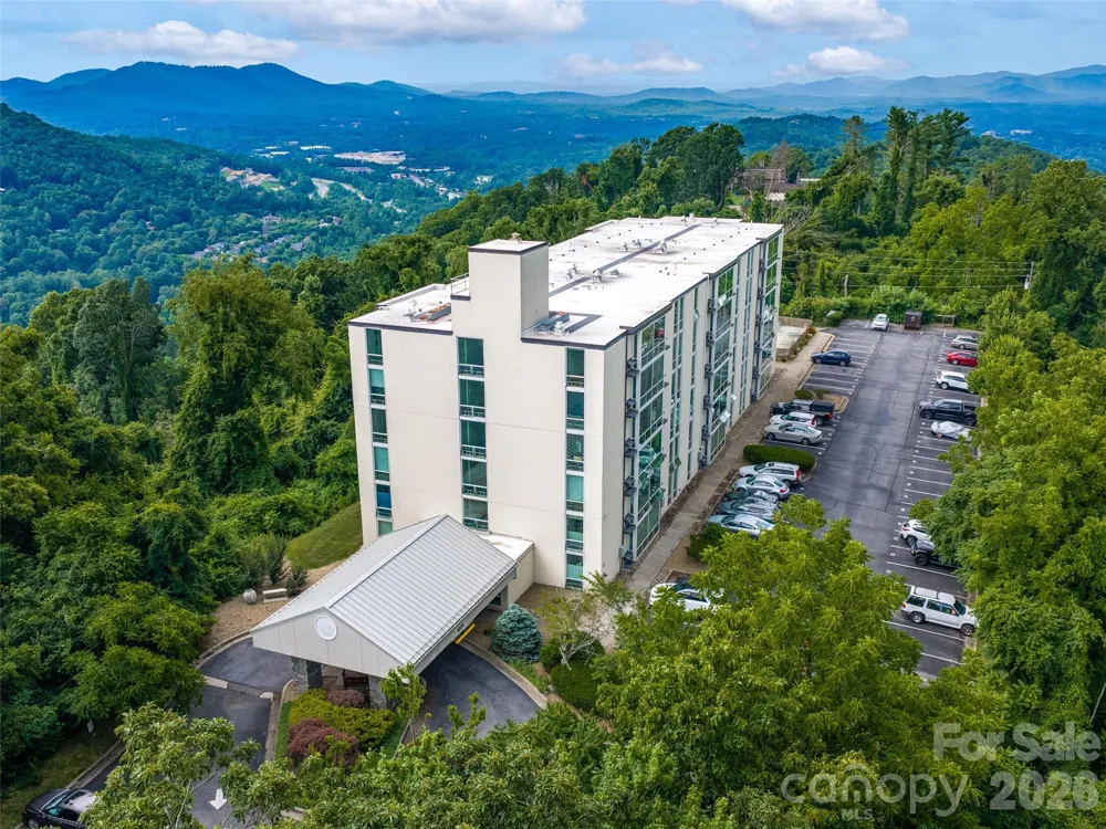 647 Town Mountain Road #309 Asheville, NC 28804