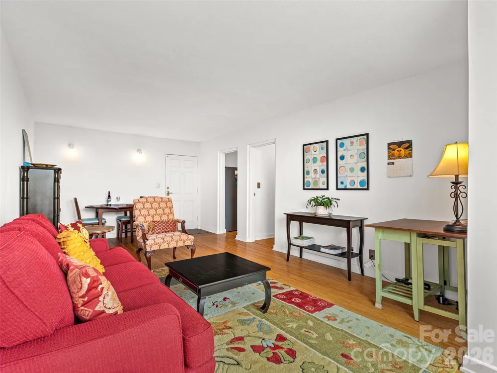 647 Town Mountain Road #309 Asheville, NC 28804