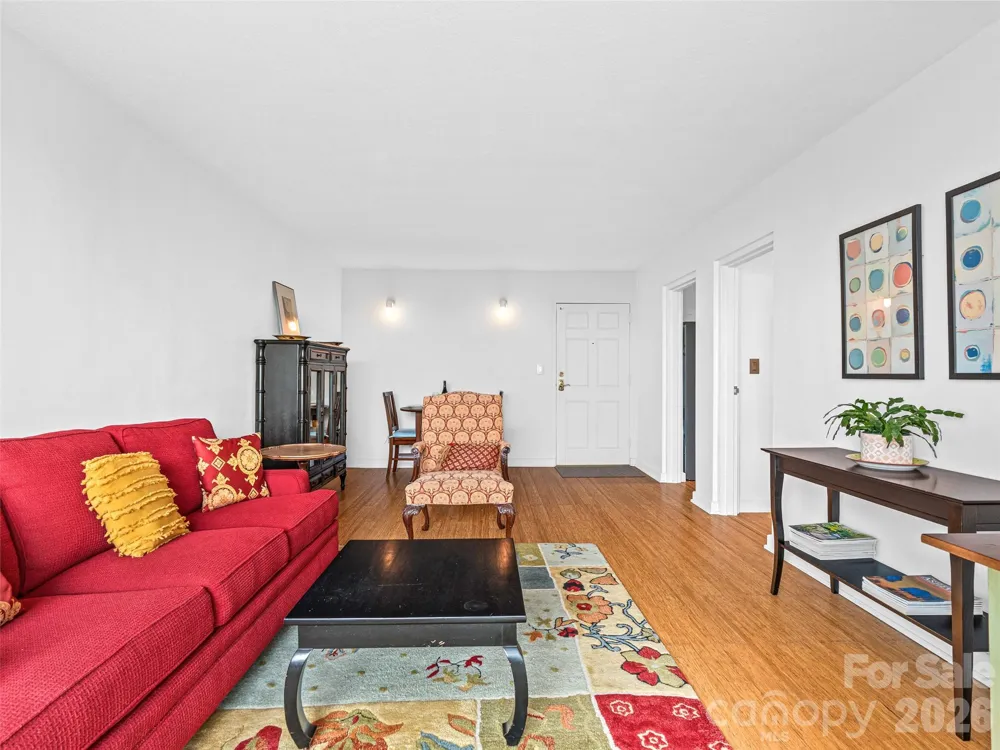 647 Town Mountain Road #309 Asheville, NC 28804