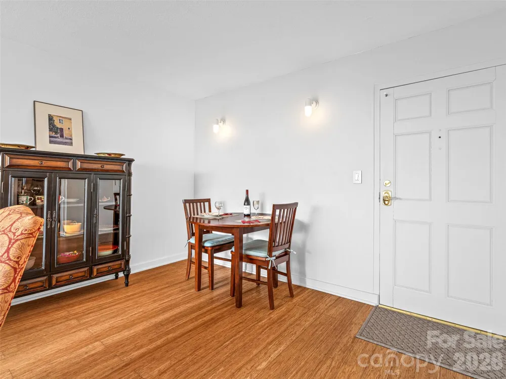 647 Town Mountain Road #309 Asheville, NC 28804