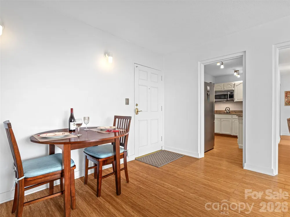 647 Town Mountain Road #309 Asheville, NC 28804
