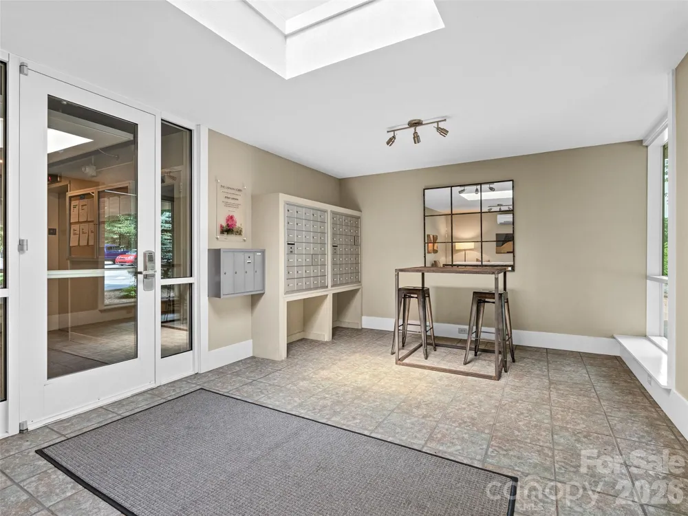 647 Town Mountain Road #309 Asheville, NC 28804