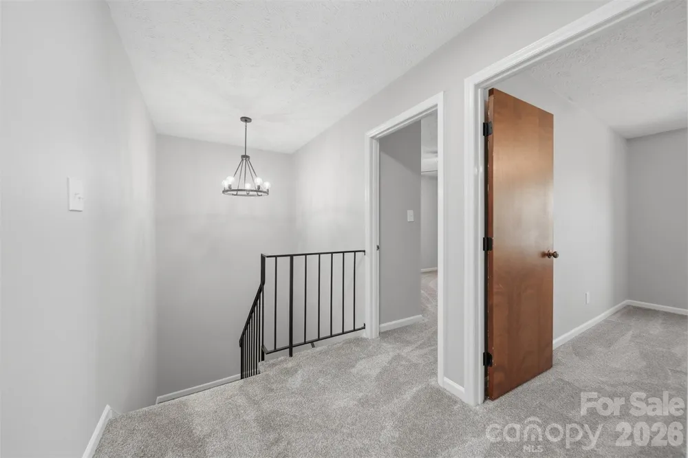 414 7th Street NE Hickory, NC 28601
