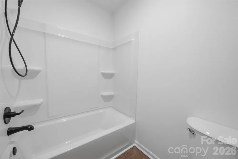 414 7th Street NE Hickory, NC 28601