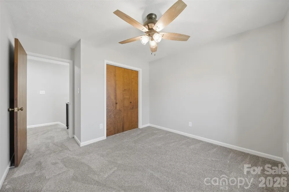 414 7th Street NE Hickory, NC 28601