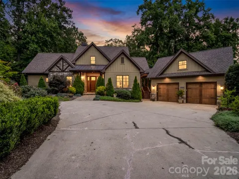 153 Glenn Court