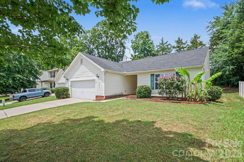 108 Briarwood Lane Mount Holly, NC 28120