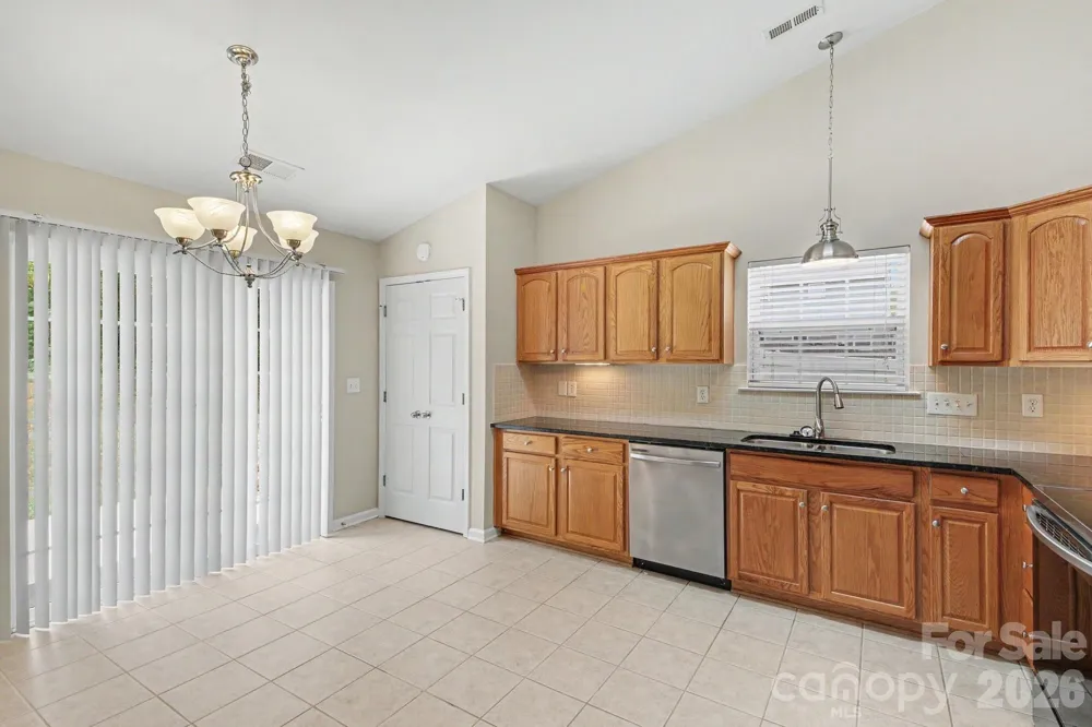 108 Briarwood Lane Mount Holly, NC 28120