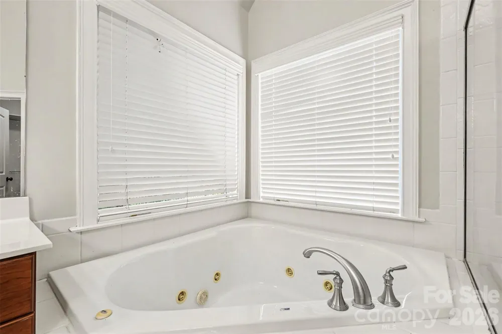 1004 Creekwalk Drive Stanley, NC 28164