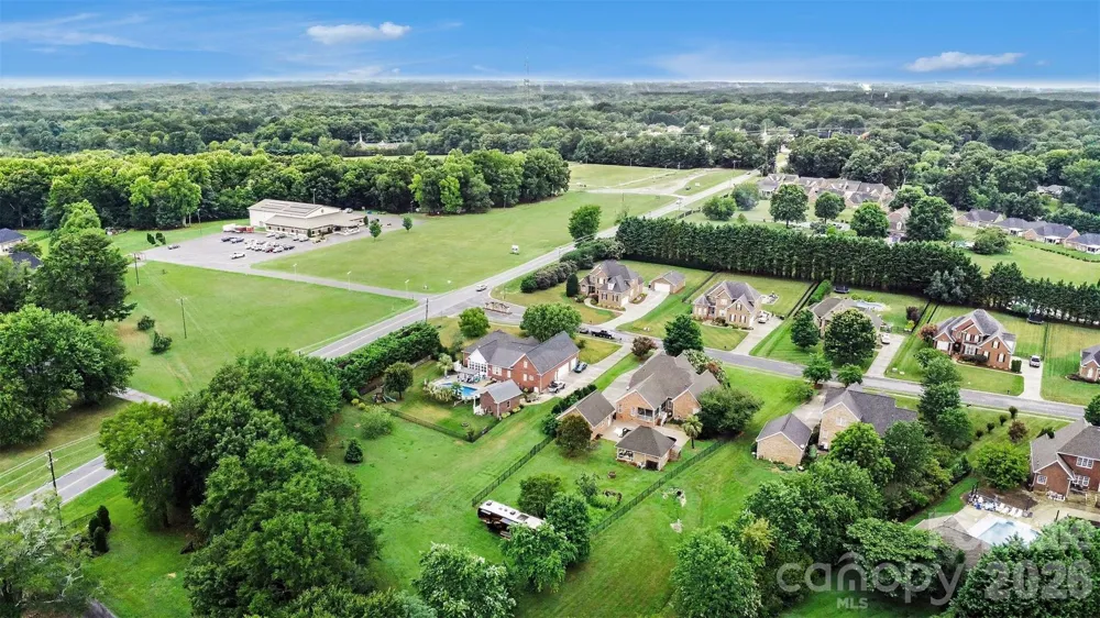 1004 Creekwalk Drive Stanley, NC 28164