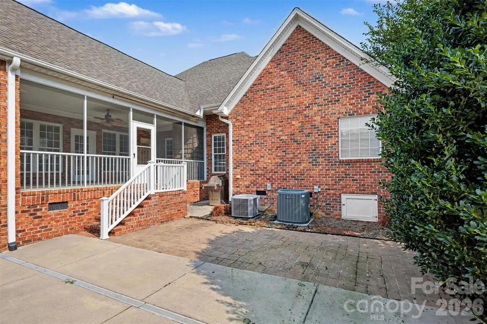 1004 Creekwalk Drive Stanley, NC 28164
