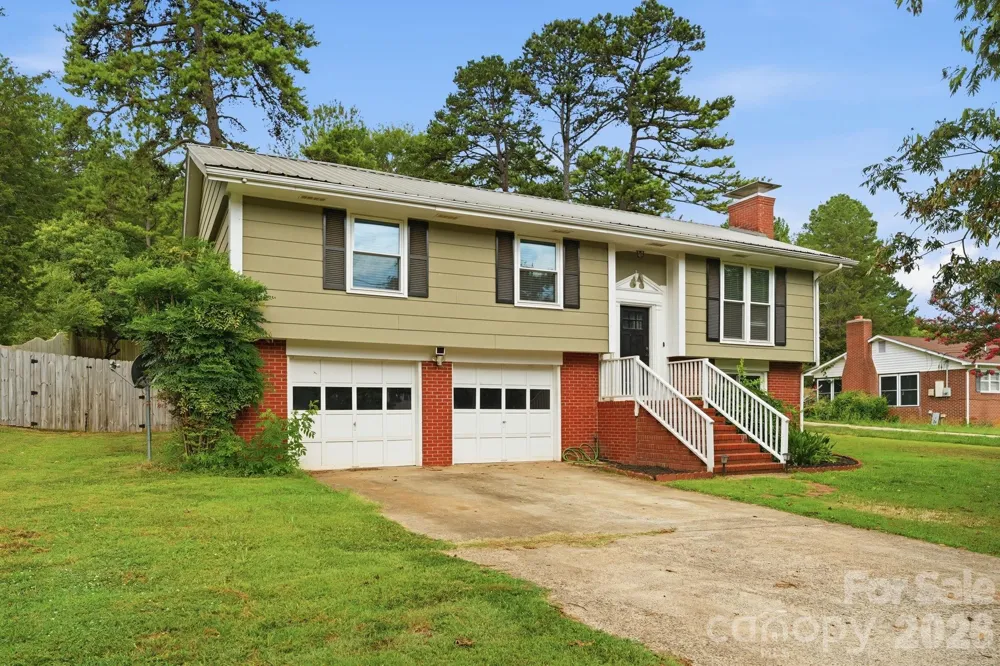 2080 South Point Road Belmont, NC 28012