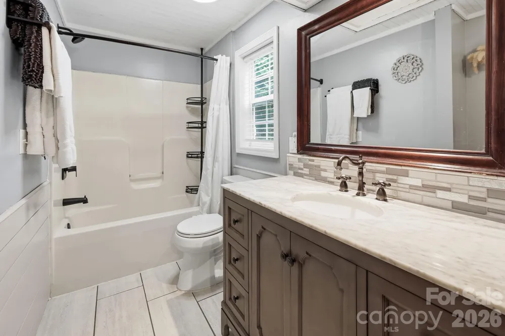 98 Secluded Cove Waynesville, NC 28785