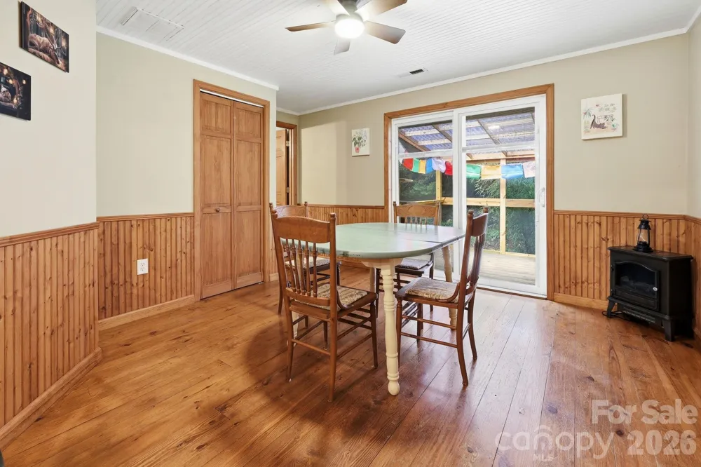 98 Secluded Cove Waynesville, NC 28785