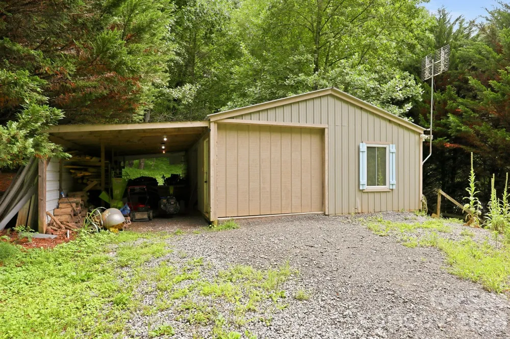 98 Secluded Cove Waynesville, NC 28785