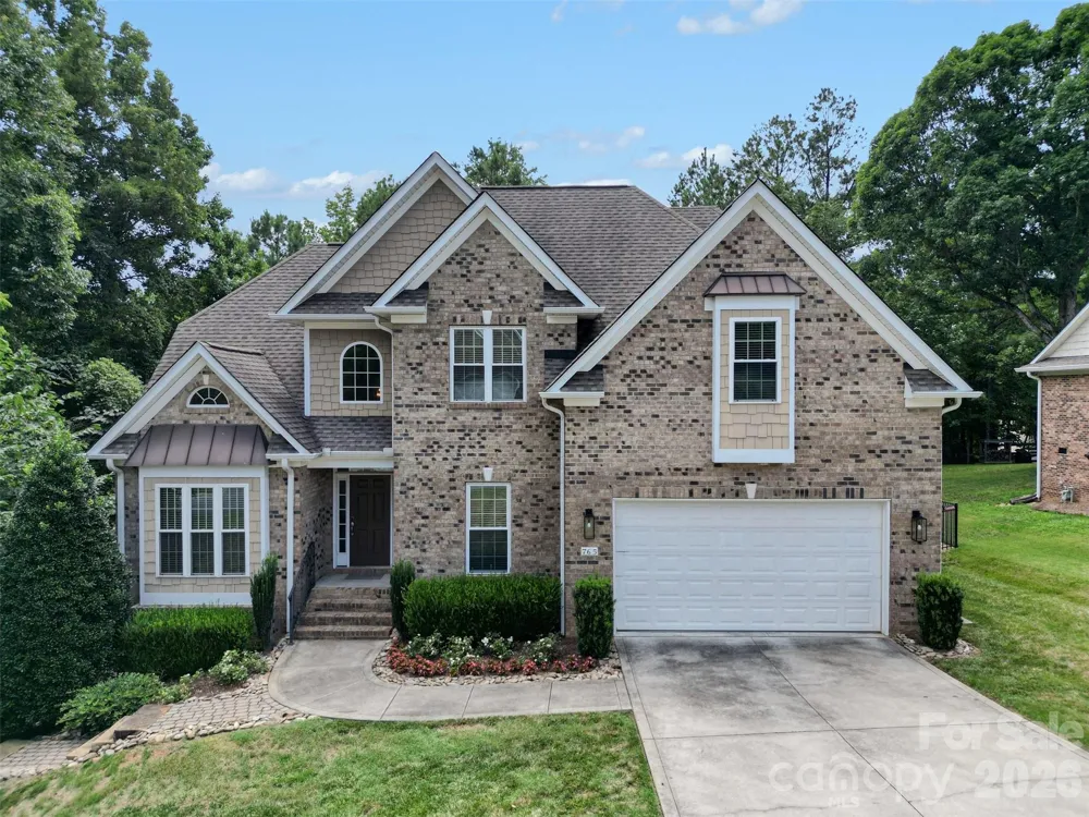 765 Sloan Street Denver, NC 28037