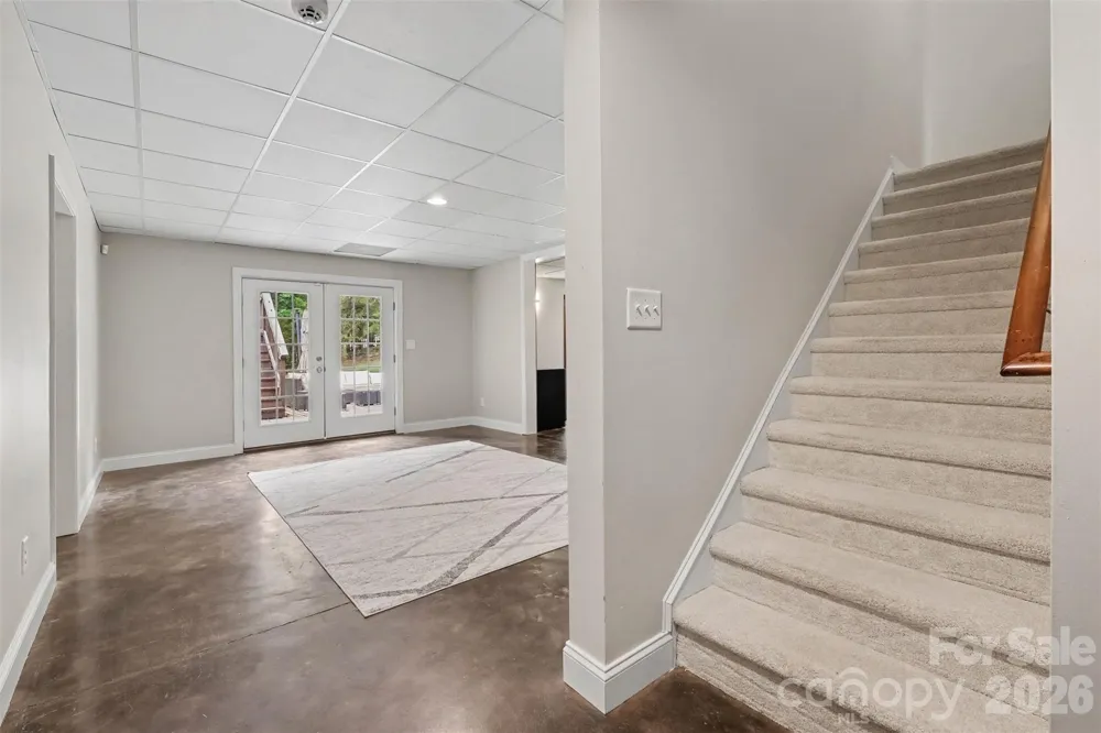 765 Sloan Street Denver, NC 28037