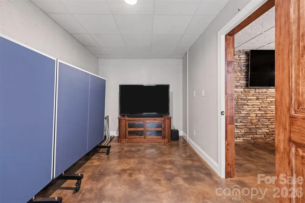 765 Sloan Street Denver, NC 28037