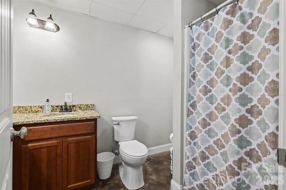 765 Sloan Street Denver, NC 28037