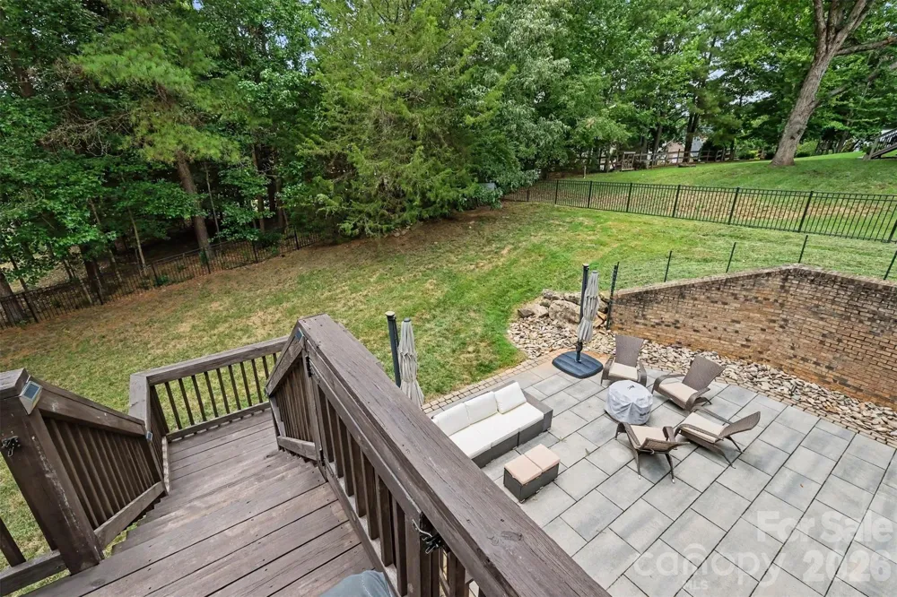 765 Sloan Street Denver, NC 28037