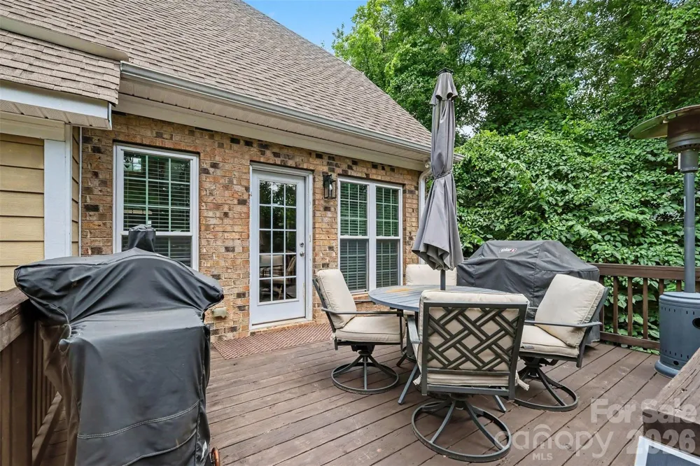 765 Sloan Street Denver, NC 28037