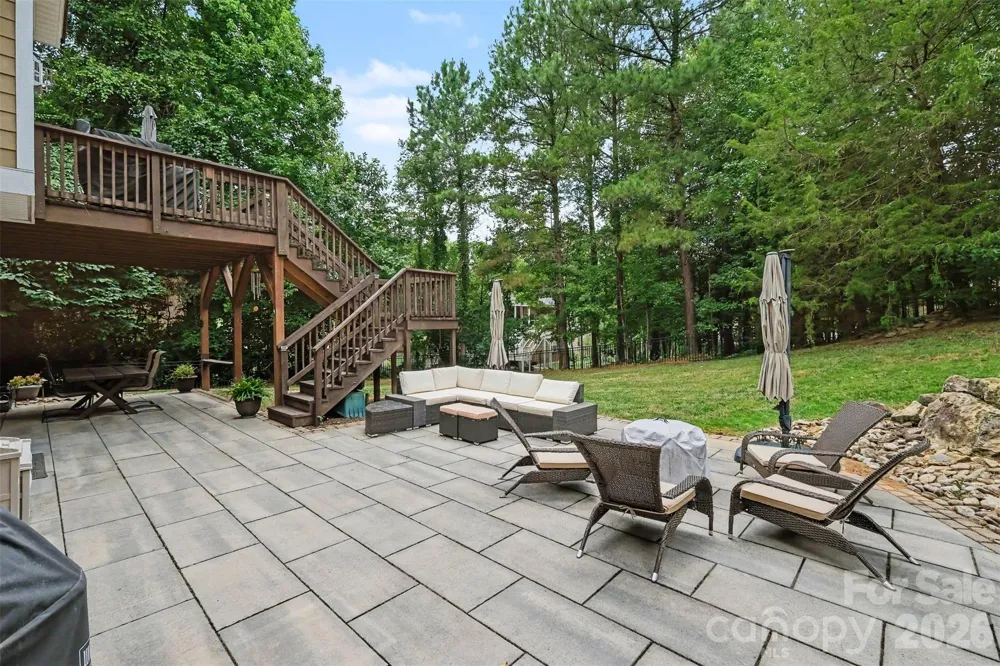 765 Sloan Street Denver, NC 28037