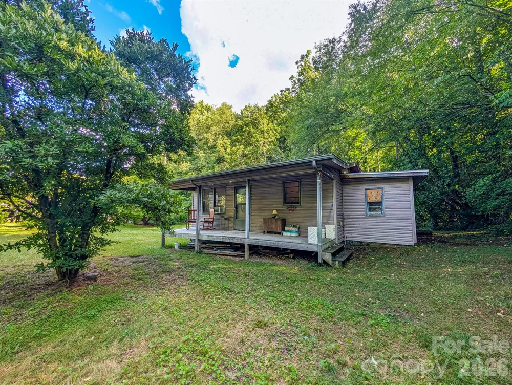 172 Lower Browns Creek Road Burnsville, NC 28714
