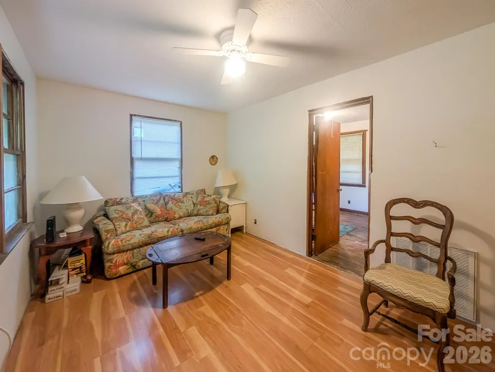 172 Lower Browns Creek Road Burnsville, NC 28714