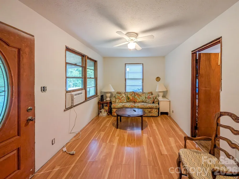 172 Lower Browns Creek Road Burnsville, NC 28714