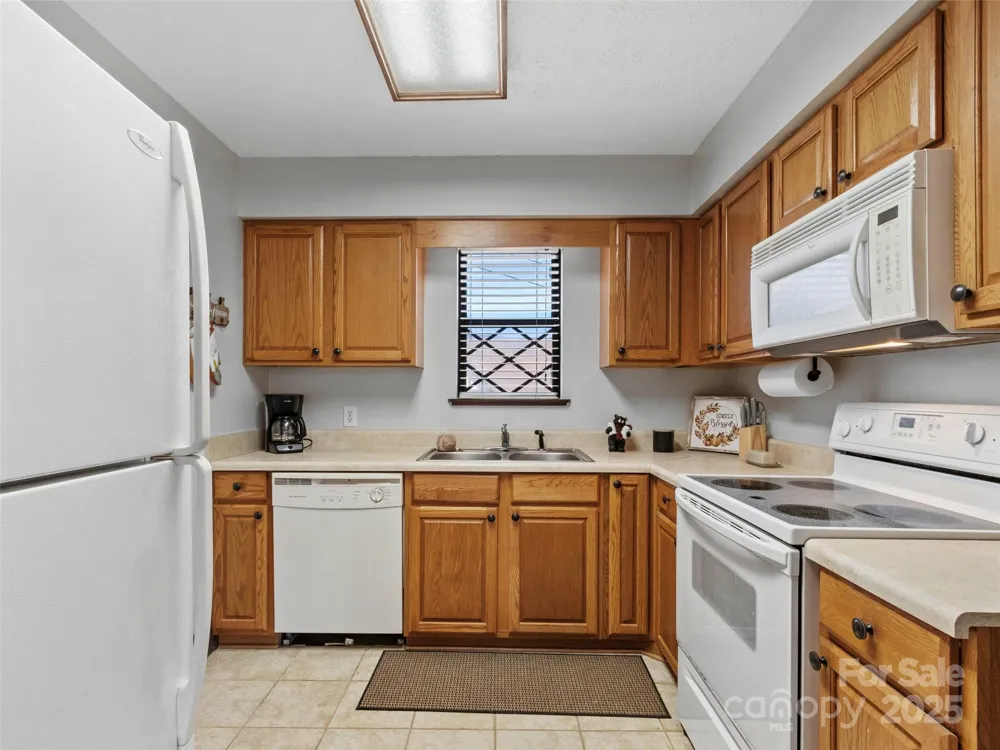 383 Overlook Drive #Alpine 2 Burnsville, NC 28714